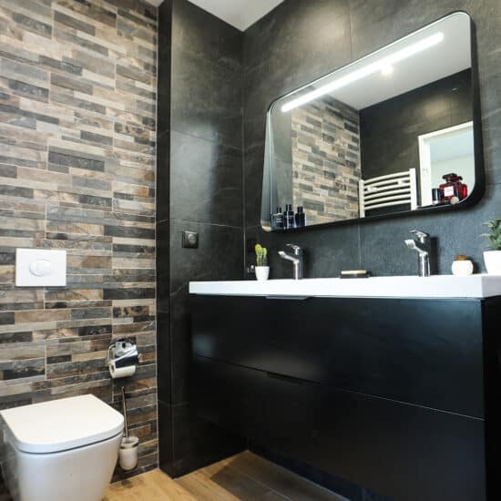 Réalisation d'une salle de bain signature DUCCI Lava Graphite