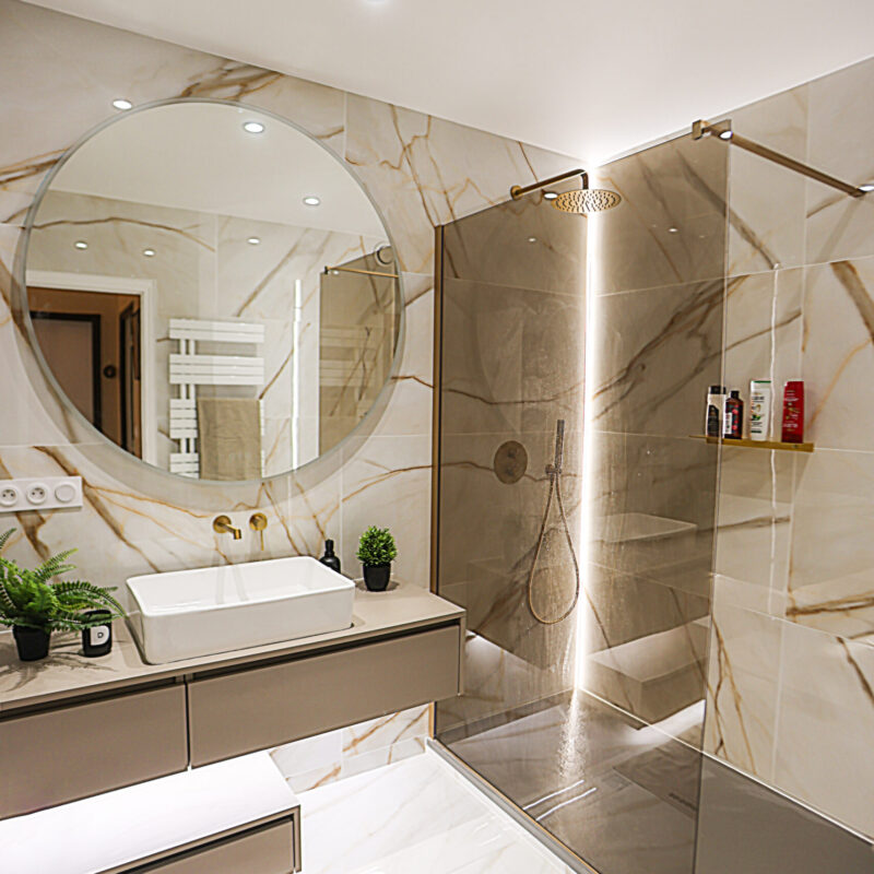 Réalisation d'une salle de bain signature DUCCI Zebré